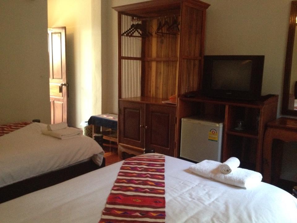 Phounsab Guesthouse Luang Prabang Esterno foto