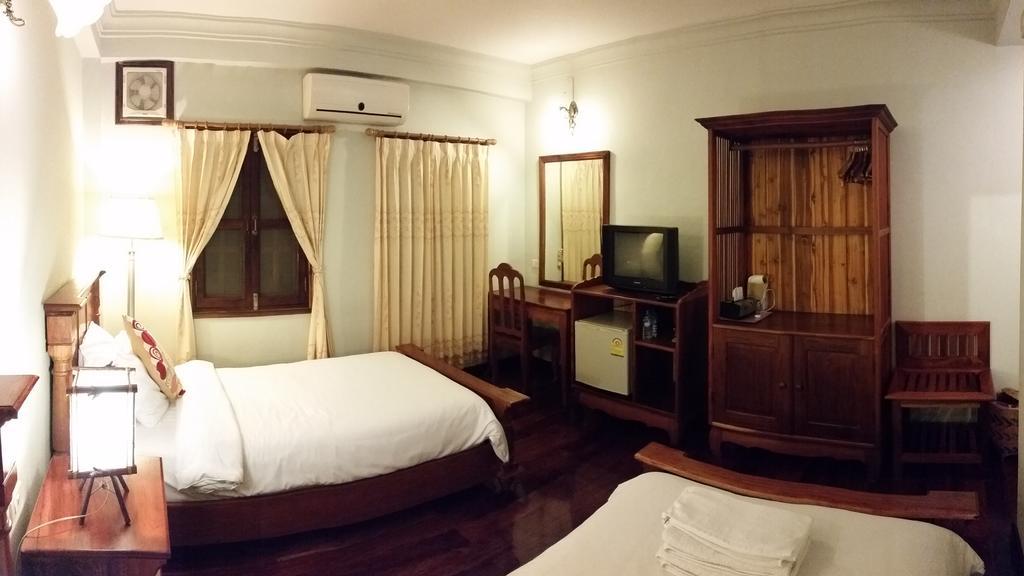 Phounsab Guesthouse Luang Prabang Esterno foto