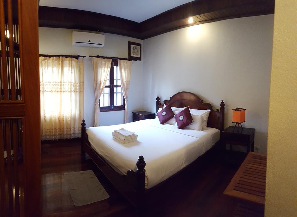 Phounsab Guesthouse Luang Prabang Esterno foto