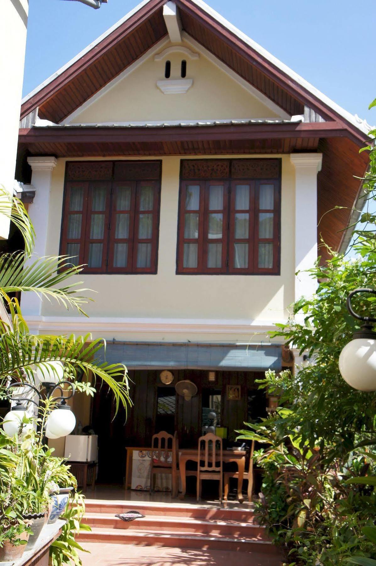 Phounsab Guesthouse Luang Prabang Esterno foto