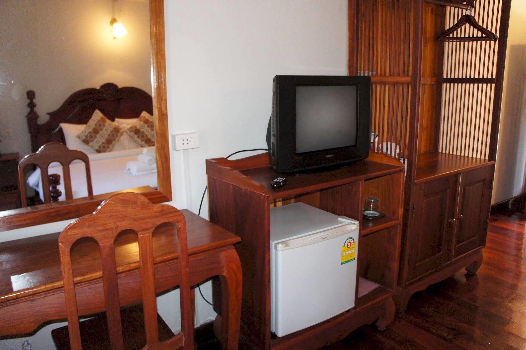 Phounsab Guesthouse Luang Prabang Esterno foto