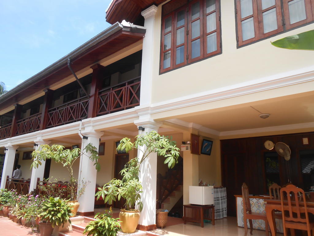 Phounsab Guesthouse Luang Prabang Esterno foto